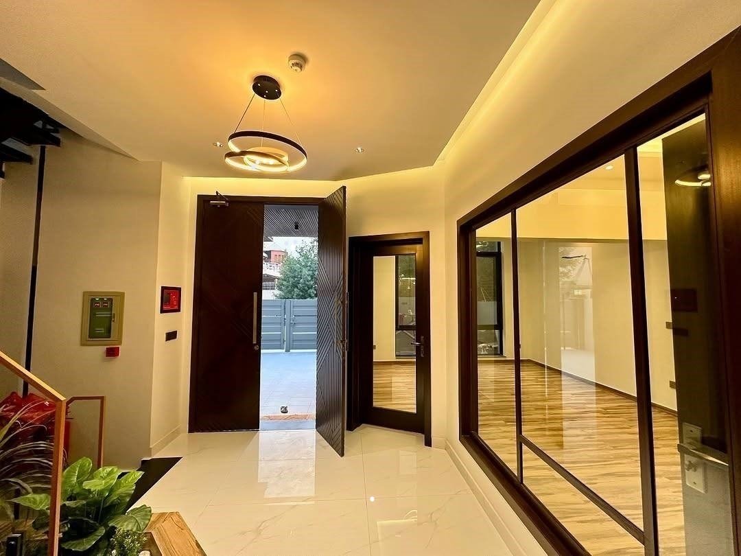 Pent House Apartment Luxurious Leaving Sky View Pool Terce DHA