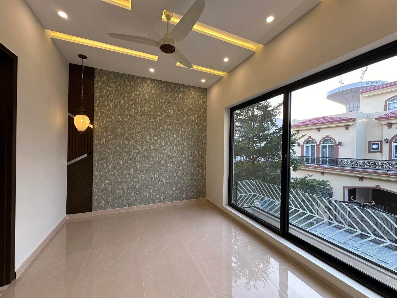 3 Marla Lower Portion Up For sale In Etihad Town Phase 2