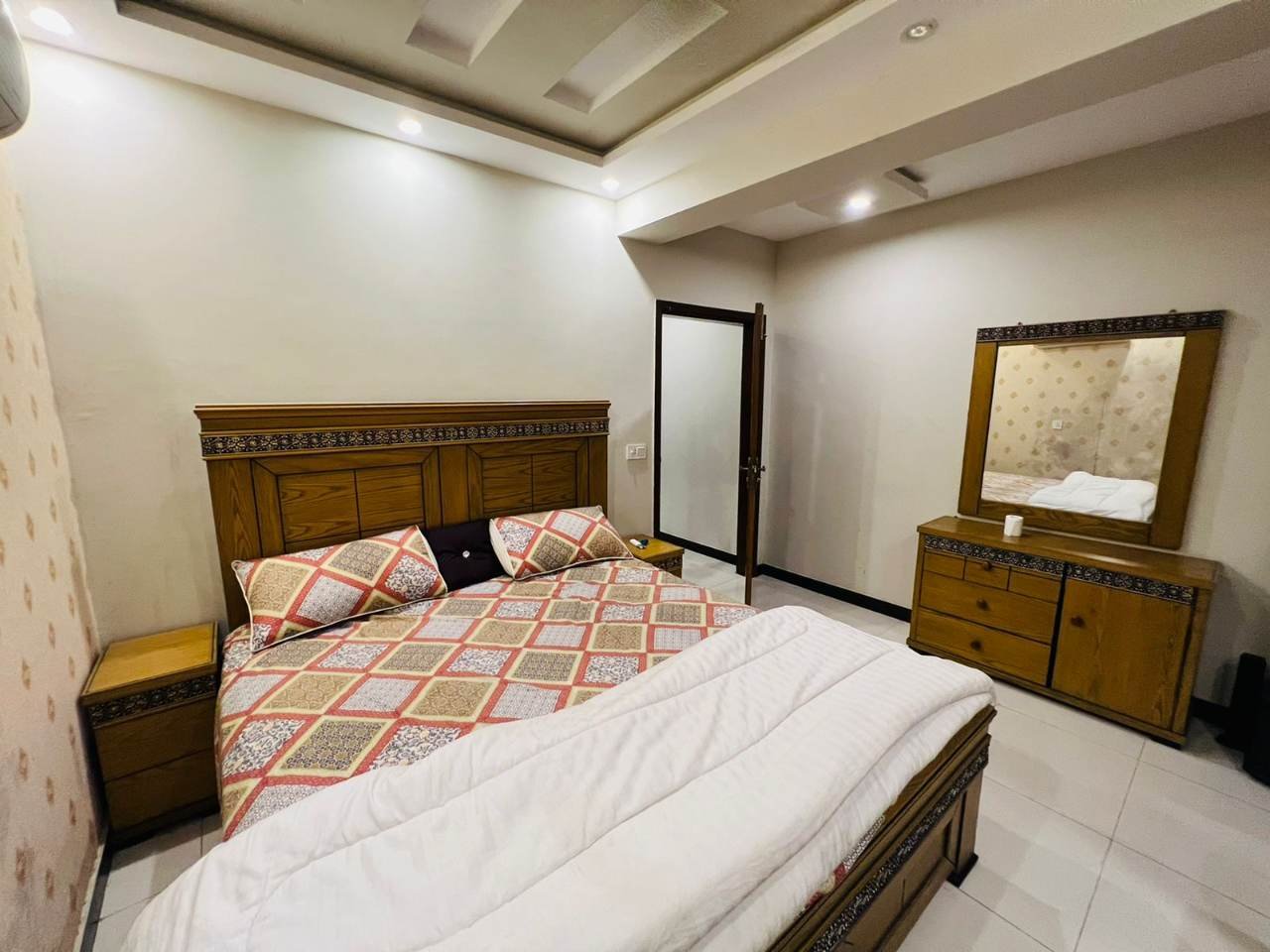 One Bed Luxury Furnished Apartment Available For Rent In Sector E Bahria Town Lahore