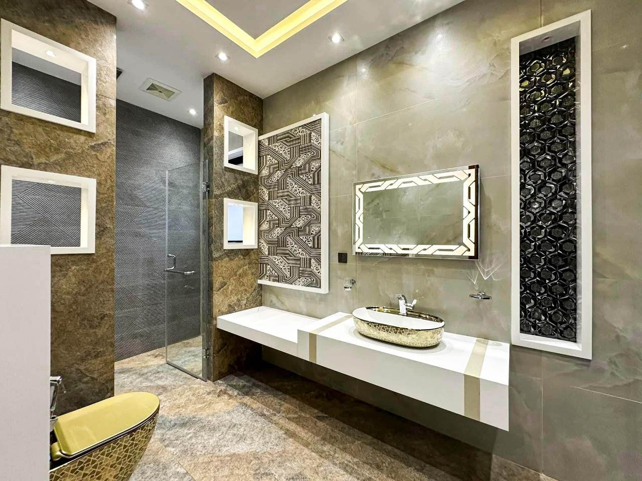 1 Kanal Used Non Furnished House For Sale In Investor Rate