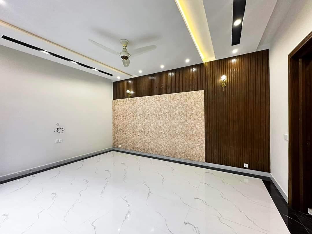 DHA Phase 7 Kanal brand new Full House proper double unit For Rent