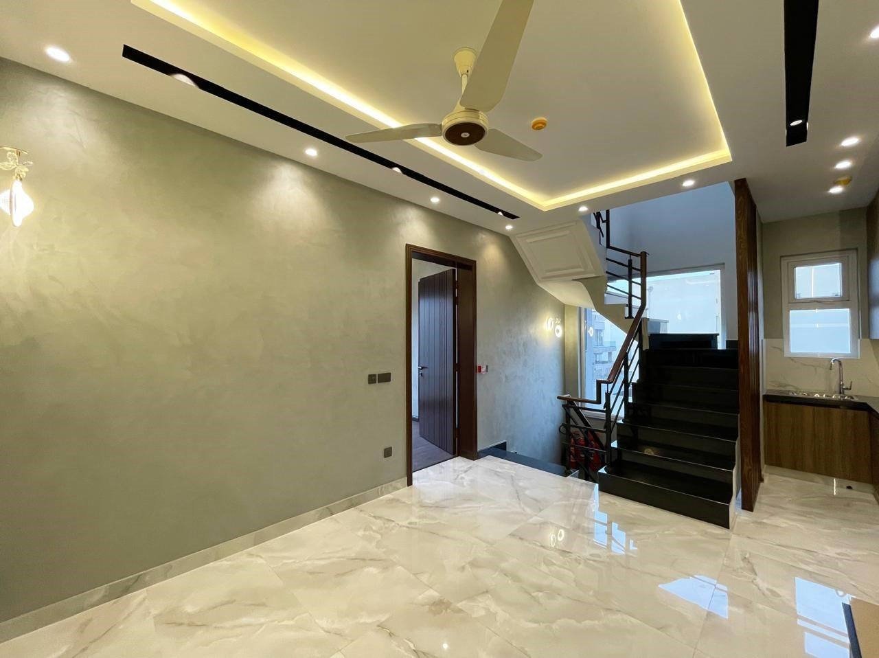 Brand New 5 Marla House For Rent In Park View City Lahore